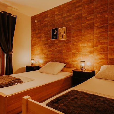 Apartmani Marin Vukovar Exterior foto